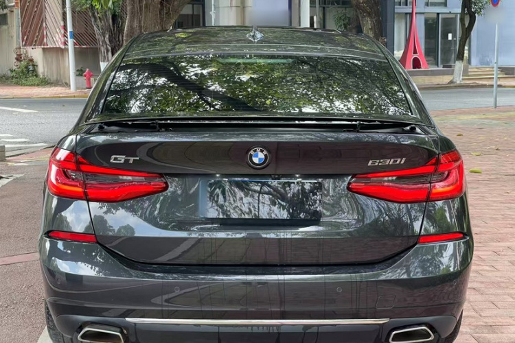 宝马6系GT 2021款 630i 豪华设计套装车身外观6006