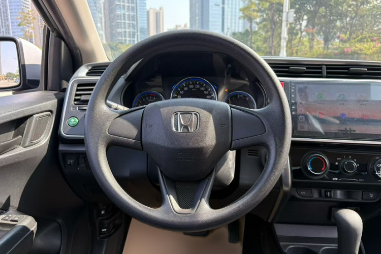 本田 锋范 2017款 1.5L CVT精英版中控内饰7003