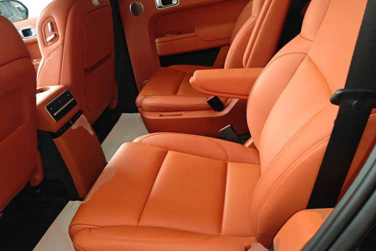 理想汽车 理想L9 2023款 Pro中控内饰7004