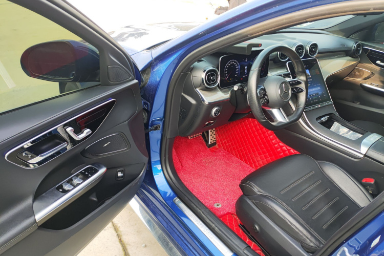 奔驰C级 2022款 C 200 L 运动版中控内饰20