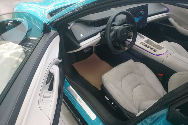 小米汽车 小米SU7 2024款 四驱超长续航高阶智驾Max版中控内饰7003