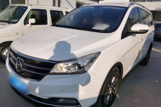 宝骏730 2019款 1.5T CVT旗舰型 7座 国VI