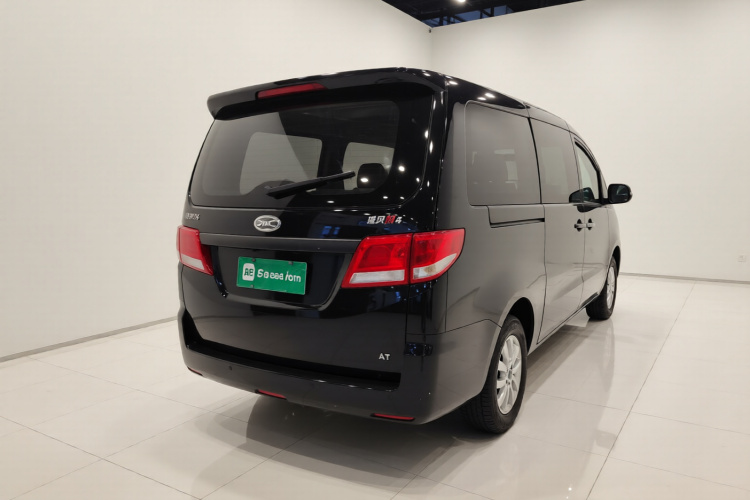 江淮瑞风 瑞风M4 2022款 2.0TGDI 自动商旅版车身外观7