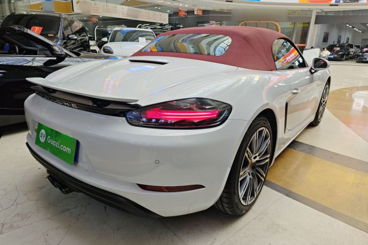 保时捷718 2022款 Boxster 2.0T车身外观6005