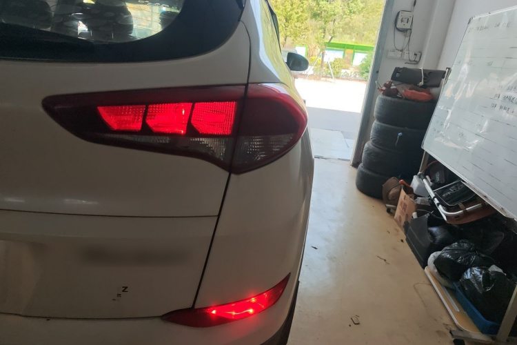 现代 途胜 2015款 1.6T 双离合两驱智能型车身外观6001