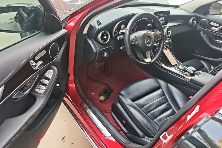 奔驰C级 2015款 改款 C 200 L中控内饰20