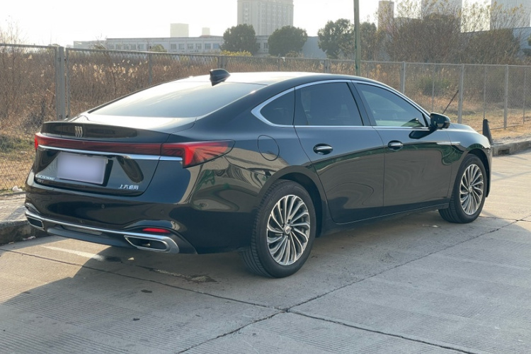 别克 君越 2023款 28T 越尊版车身外观6004