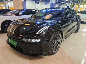 极氪001 2025款 ME版 100kWh 四驱