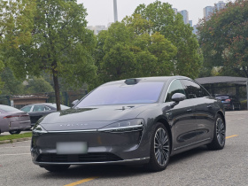 鸿蒙智行 享界S9 2024款 纯电 Ultra 四驱旗舰版