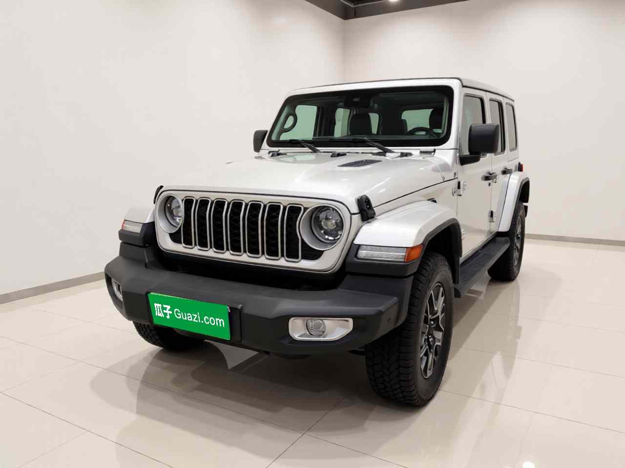 Jeep 牧马人 2024款 2.0T 撒哈拉四门版(2)
