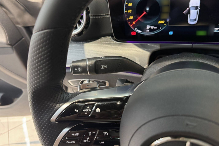 奔驰E级(进口) 2021款 E 260 轿跑车车身外观6005