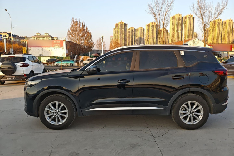 奇瑞 瑞虎7 2024款 1.5T CVT豪华版车身外观4