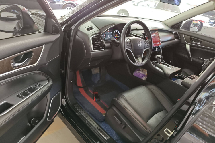 本田 冠道 2020款 240TURBO 两驱舒享版中控内饰20