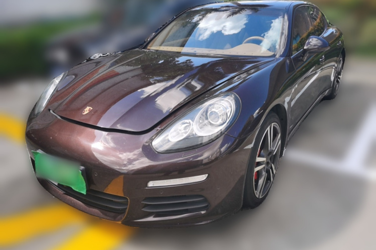 保时捷 2014款 Panamera 3.0T车身外观1