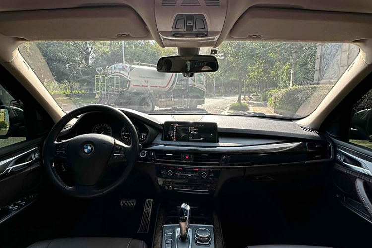 宝马X5(进口) 2015款 xDrive28i中控内饰7003