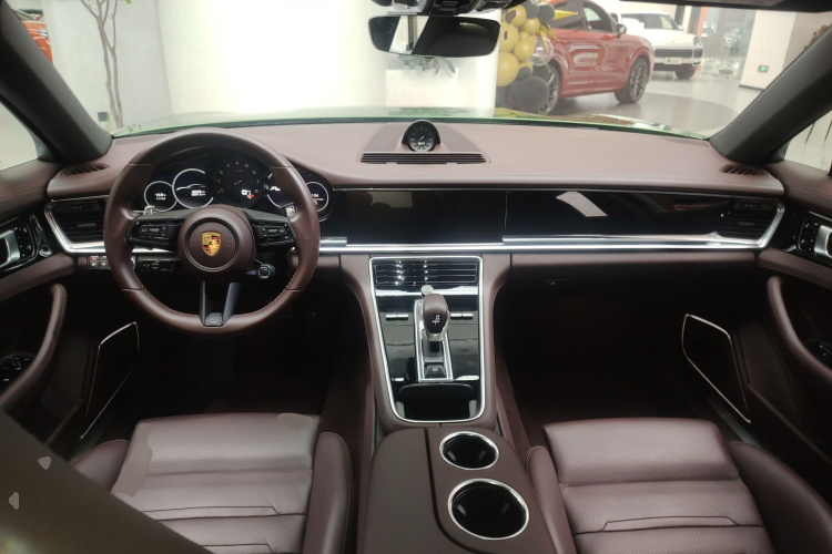 保时捷 2021款 Panamera 2.9T中控内饰12