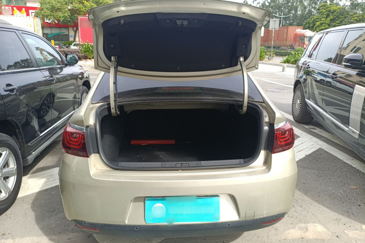 雪铁龙 C4世嘉 2018款 1.6L 自动豪华型局部细节23