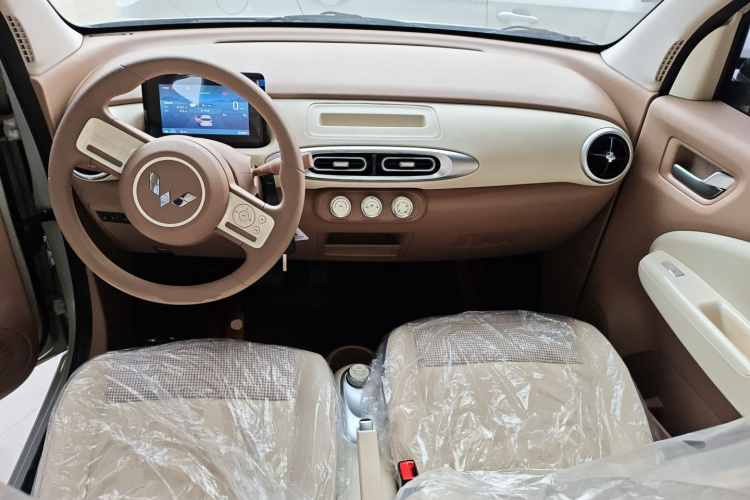 五菱汽车 宏光MINIEV 2025款 四门版 进阶款中控内饰12