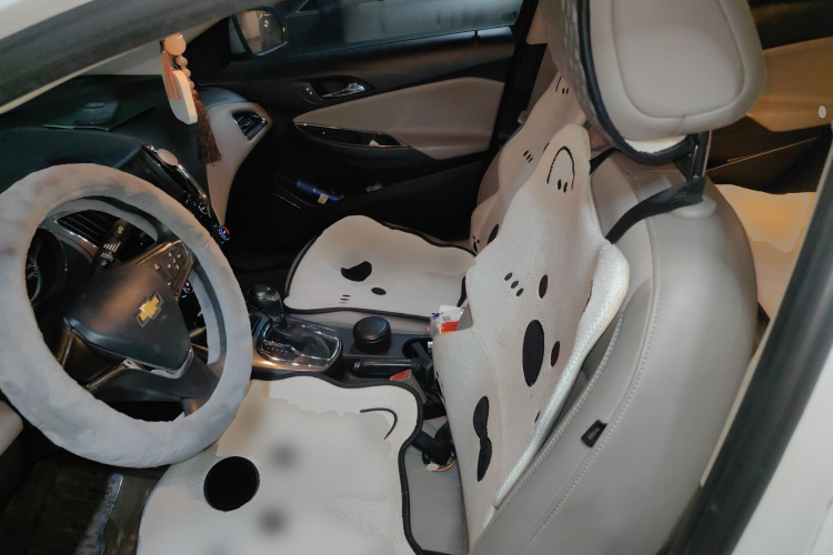 雪佛兰 科鲁兹 2015款 1.5L 自动豪华版中控内饰19