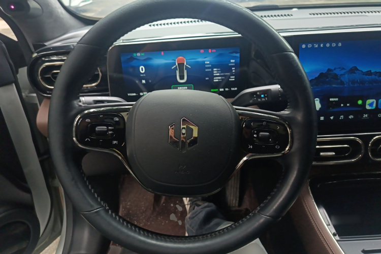 零跑汽车 零跑C01 2022款 后驱长续航版中控内饰13