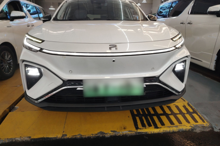 飞凡汽车 飞凡MARVEL R 2021款 后驱PRO版车身外观2