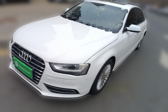 奥迪A4L 2016款 35 TFSI 典藏版 自动标准型