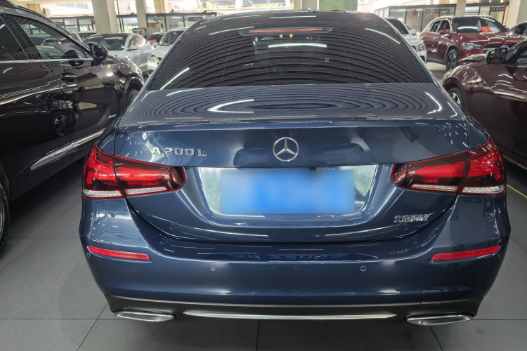 奔驰A级 2020款 A 200 L车身外观6004