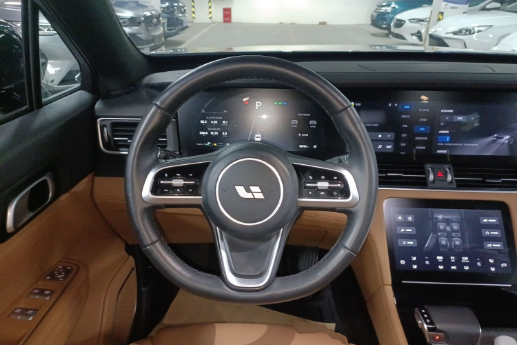 理想汽车 理想ONE 2021款 增程6座版中控内饰13