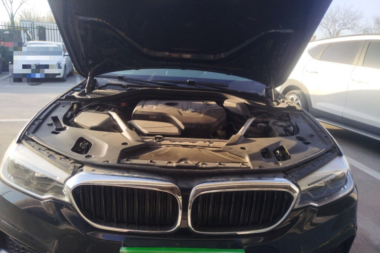 宝马5系 2019款 改款 525Li M运动套装局部细节24