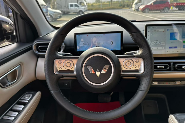 五菱汽车 五菱缤果PLUS 2024款 510km 旗舰版 四座版中控内饰7004