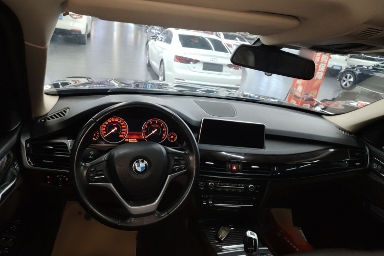 宝马X5(进口) 2017款 xDrive35i 典雅型中控内饰7002
