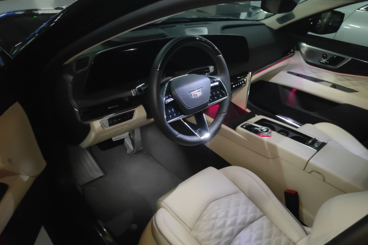 凯迪拉克CT6 2023款 28T 铂金型中控内饰20