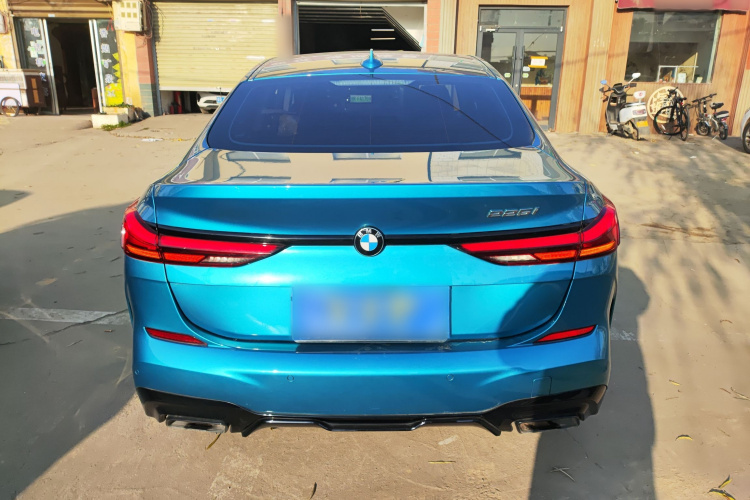 宝马2系(进口) 2021款 225i 四门轿跑车 M运动套装车身外观6