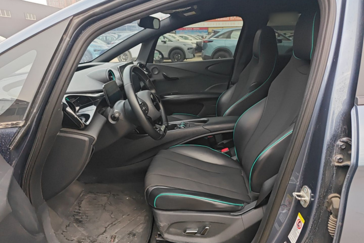 比亚迪 海豚 2024款 荣耀版 420km 时尚版中控内饰19