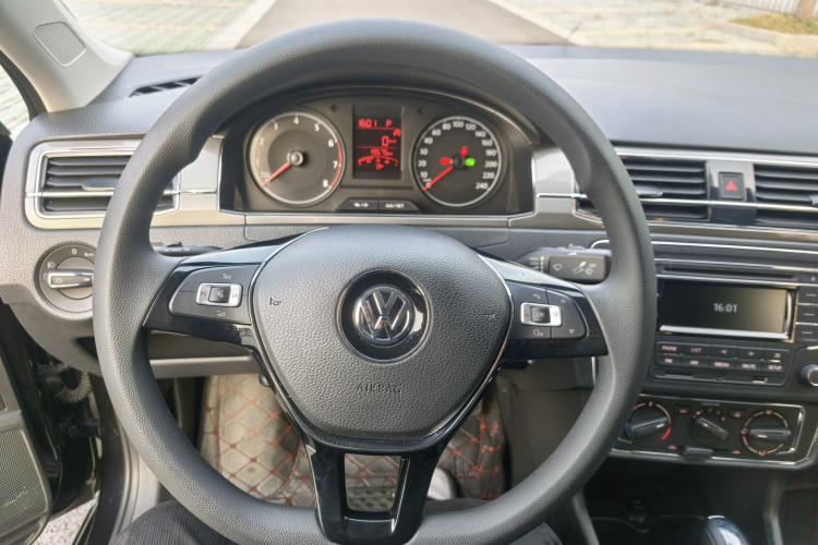 大众 桑塔纳 2019款 1.5L 自动舒适版 国VI局部细节13