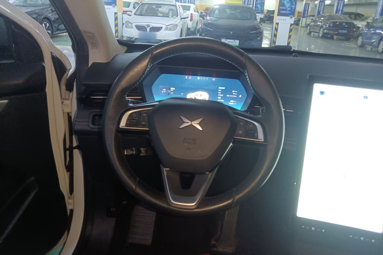 小鹏G3 2022款 G3i 460G+中控内饰13