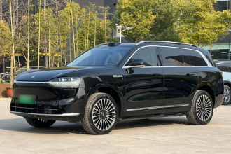 鸿蒙智行 问界M9 2024款 增程 Ultra版 42kWh 6座版