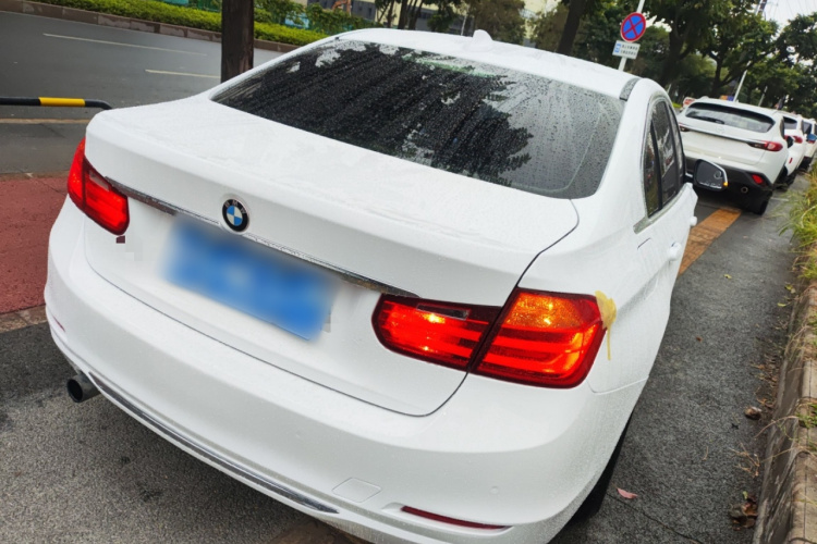 宝马3系 2013款 320Li 时尚型车身外观7