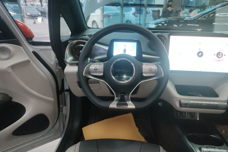 比亚迪 海豚 2021款 405km 时尚版中控内饰13