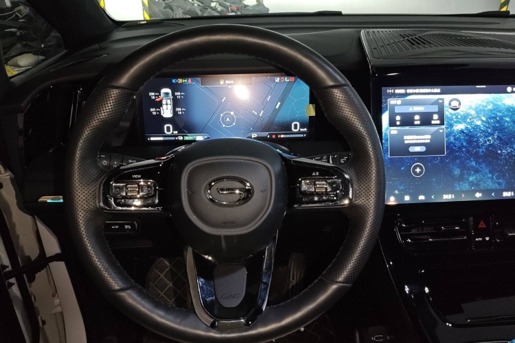 广汽传祺 传祺M8 2023款 宗师系列 双擎 御尊版局部细节13