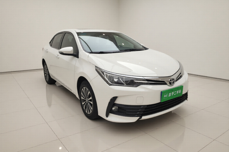 丰田 卡罗拉 2017款 改款 1.2T S-CVT GL-i车身外观3