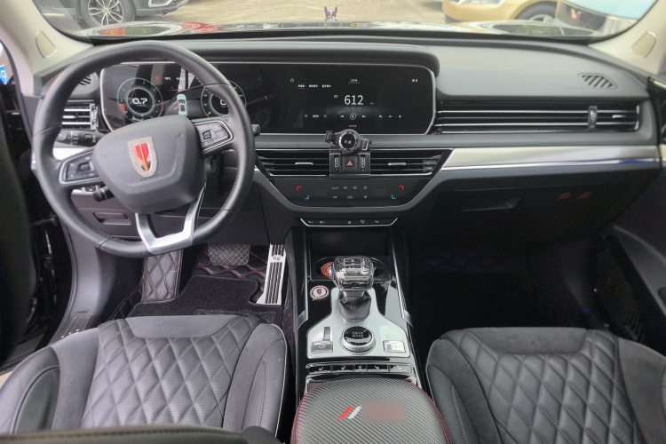 红旗HS5 2019款 2.0T 智联旗享版中控内饰12