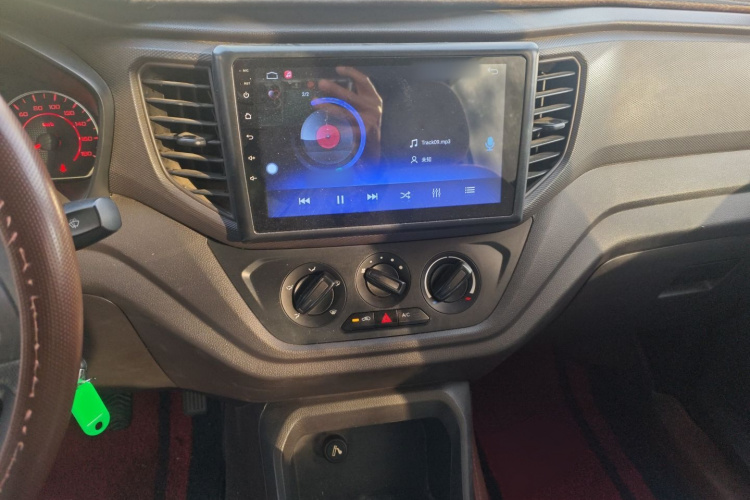 五菱汽车 五菱宏光V 2022款 1.5L劲取版电动助力LAR局部细节16