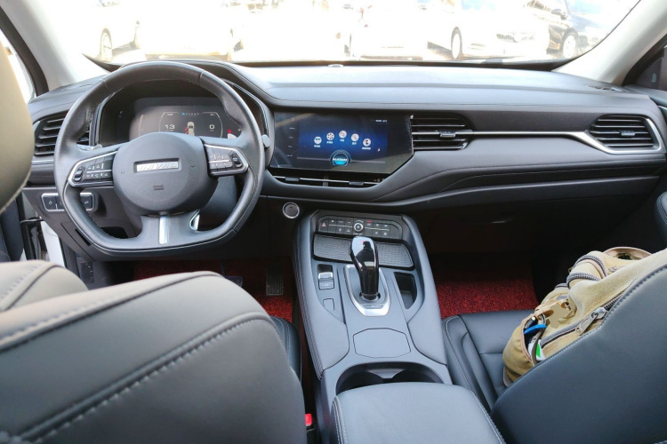 哈弗F7 2019款 1.5T 两驱i型 国VI中控内饰12