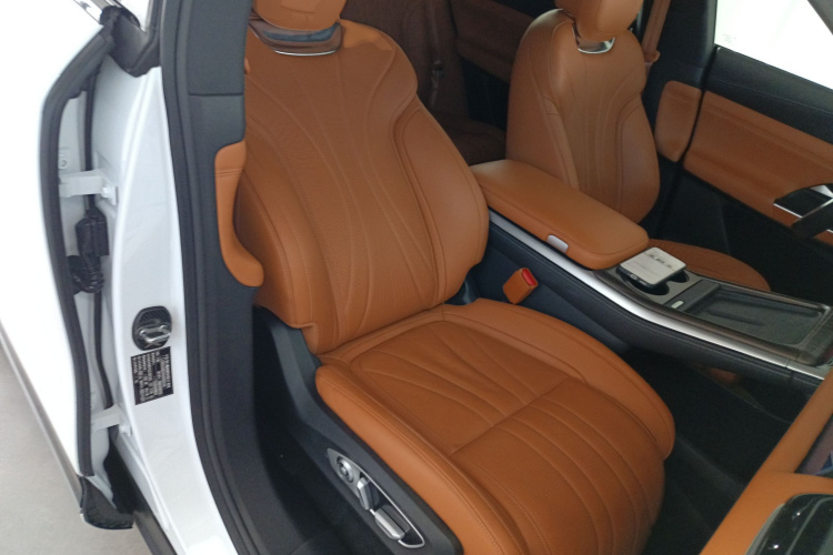 小鹏G9 2022款 702 Pro局部细节41