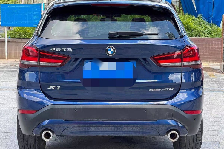 宝马X1 2020款 sDrive20Li 时尚型车身外观6004