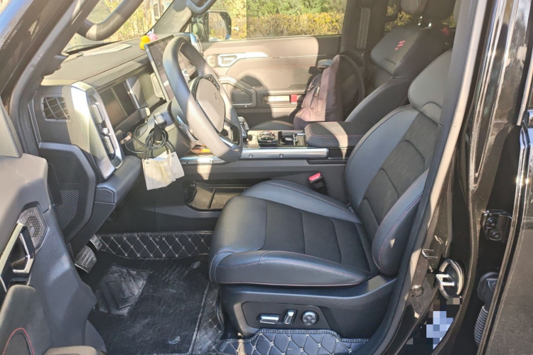 捷途旅行者 2023款 2.0T 四驱征服PRO中控内饰19