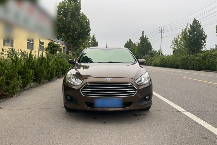 福特 福睿斯 2015款 1.5L 手动舒适型车身外观6007