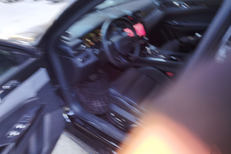 领克03 2022款 2.0TD DCT劲Pro中控内饰7003