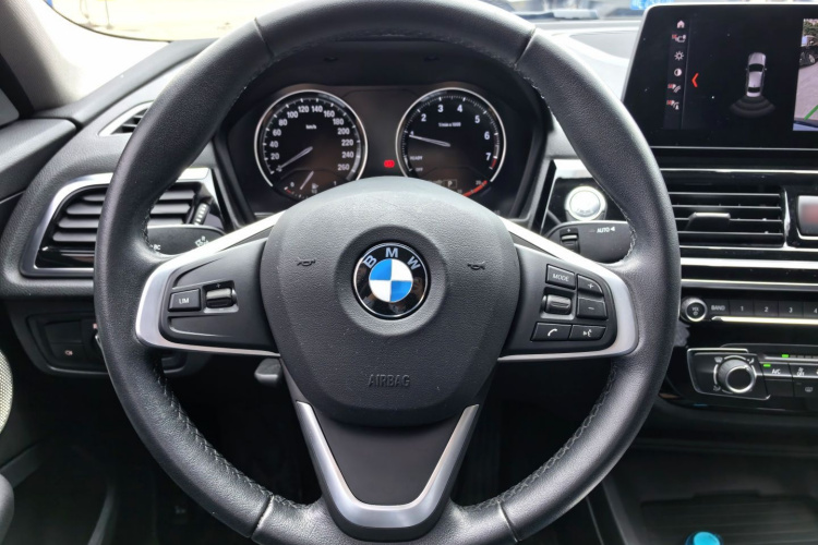 宝马1系 2021款 改款 120i M运动版中控内饰7007